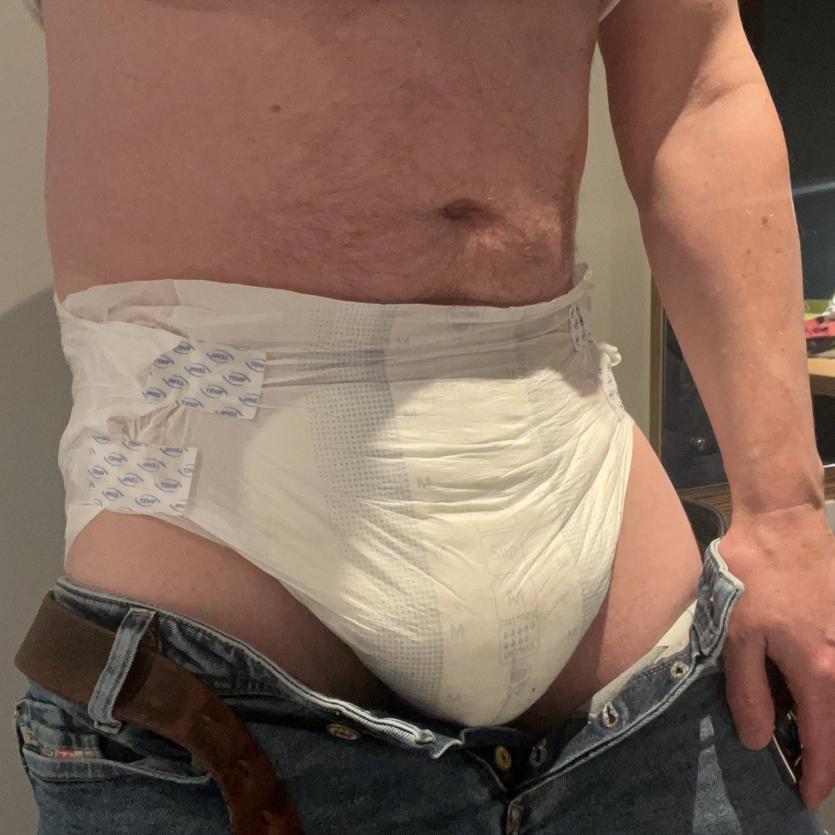 Sorry for not posting for a while, just been full on. Another hotel for work and usual precautions