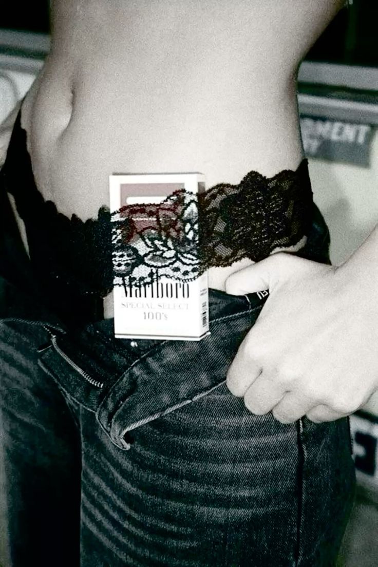 ᅠᅠ𝐀𝐍𝐙𝐔 (@shefrankenstein) on Twitter photo 