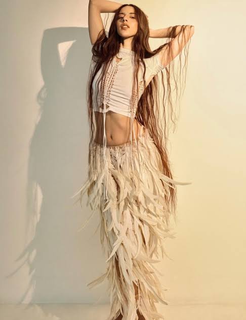 ᵐᵃʸᵒⁿⁿᵃⁱˢᵉ tweet media