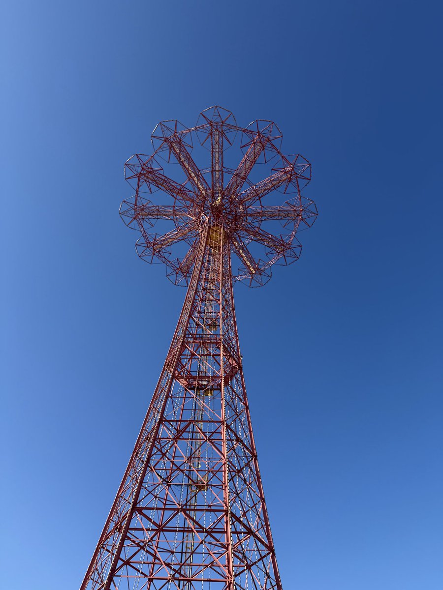 erikose's tweet photo. Coney Island, Brooklyn, NY
March 24, 2026
📷 by @erikose
#photography #coneyisland #brooklyn #parachutejump #photographer #sky https://t.co/5n3QRewBoI