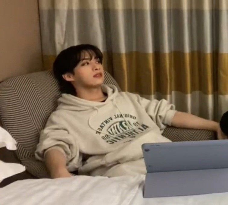 xionigang • 🇵🇭 • stream REV ! tweet media