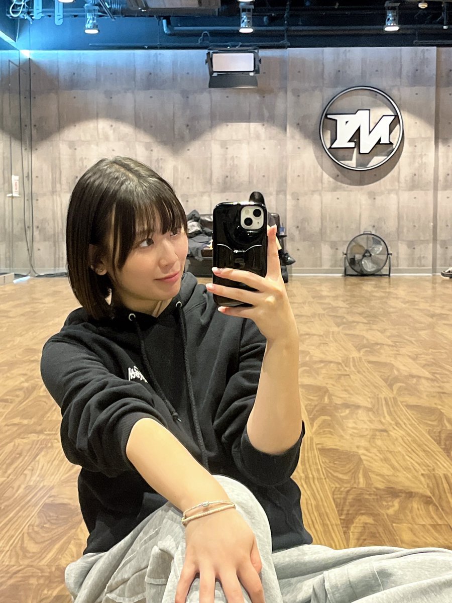 LALA_BsG_389 tweet media