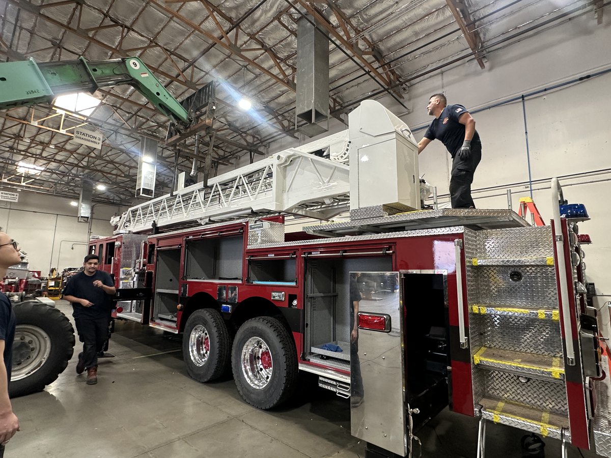 Firetrucks Unlimited tweet media