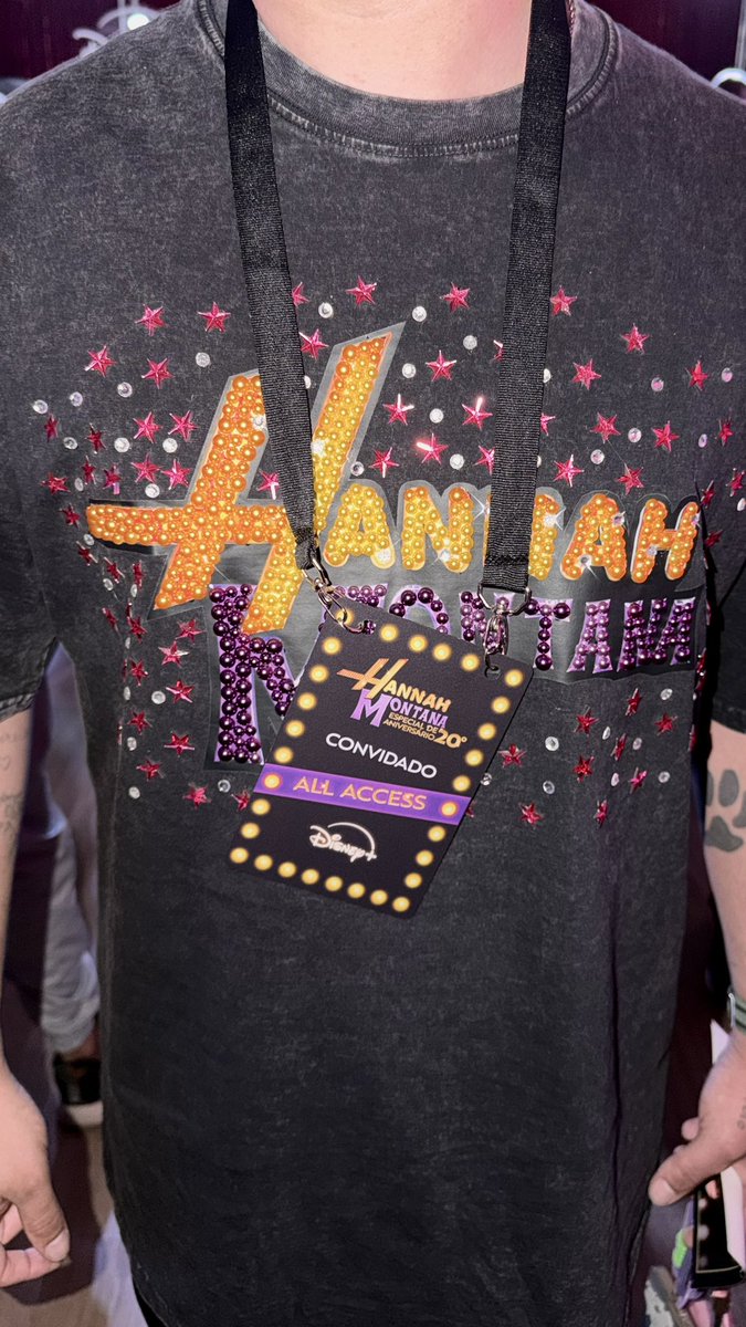 ‎lucas tweet media