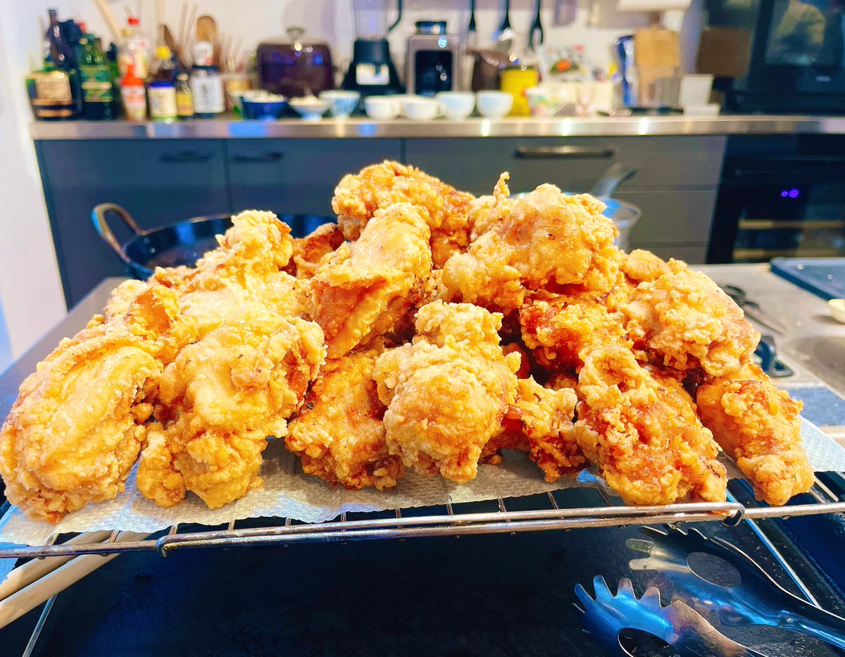 レフティ tweet media