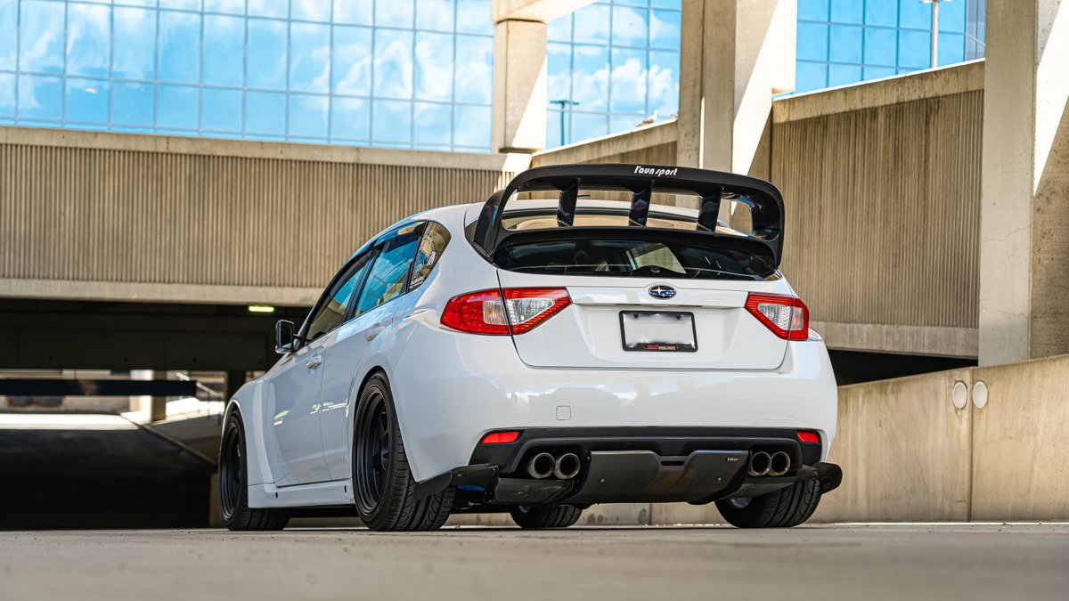subimods_ct's tweet photo. Today we are sharing moshpitmad wide body hatch!
Would you build yours like Arrons?
#subimods #subaru #sti #hatch #subaruhatch #widebody #featuredbuild #featured https://t.co/e0gXXkeITg