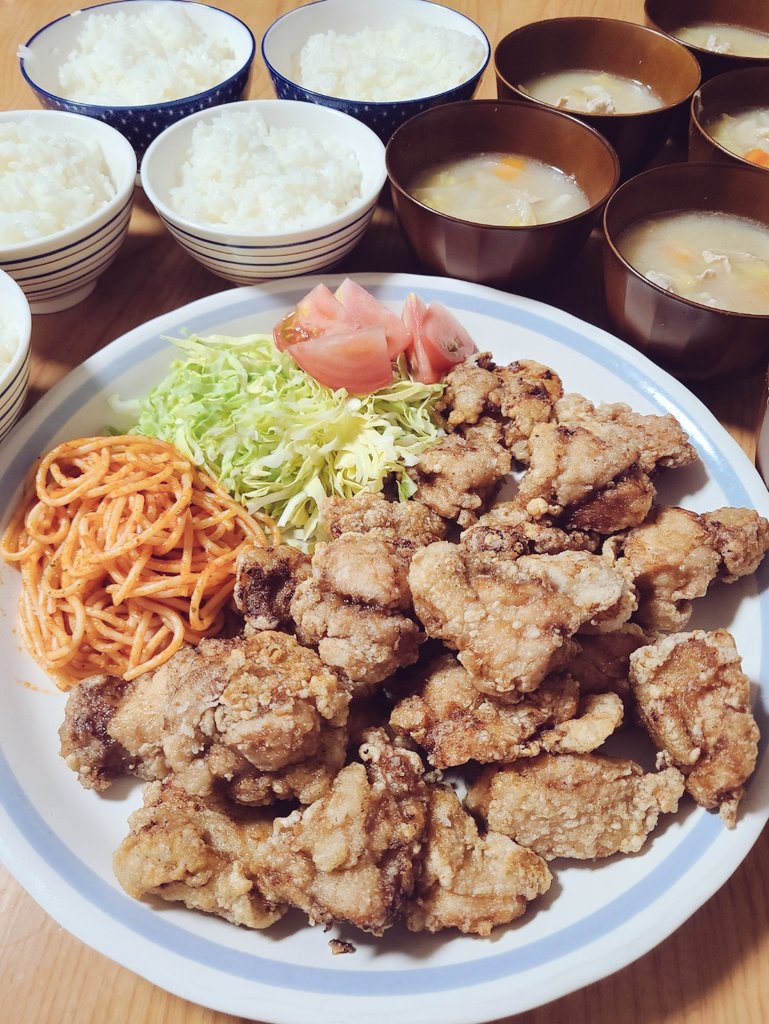 ともちゃ tweet media