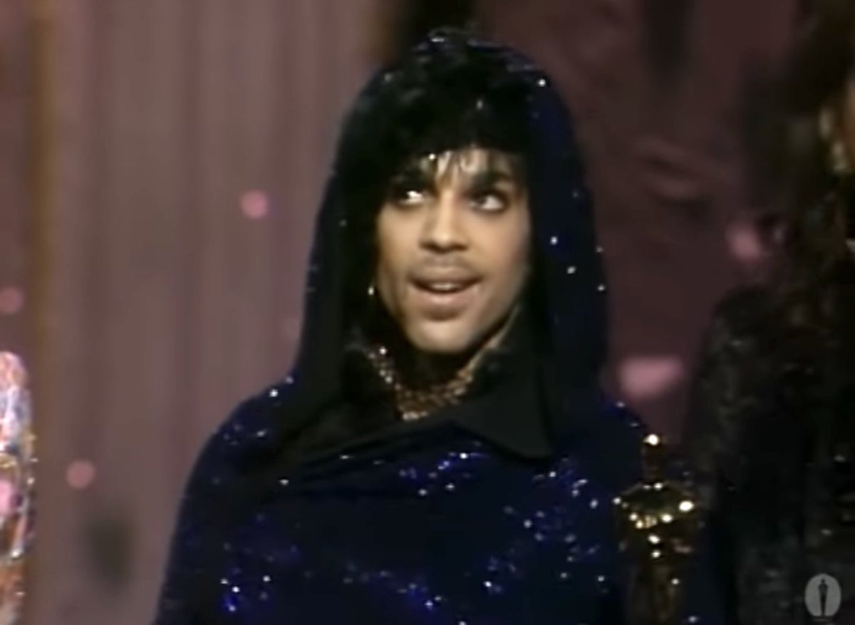 RetroNewsNow tweet media