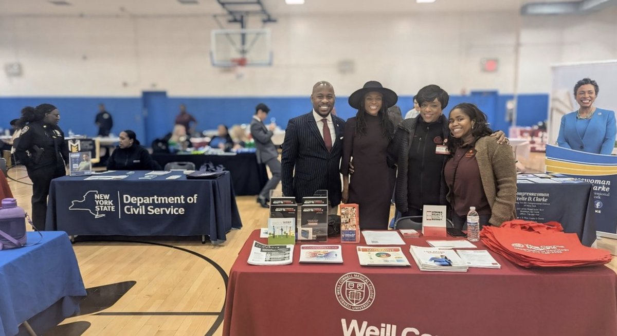 IcahnCMIN's tweet photo. A great day at the Making the Impossible Possible (MIPO) Youth Summit. @mcnyedu was proud to be represented by @WeillCornell's Dr. Greta Strong &amp; Dr. Hamilton Raymond w/ special recognition to MCNY MBA alumna New York State Assemblymember Monique Chandler-Waterman @MoniqueAd58.👏 https://t.co/BHRH71YoVd