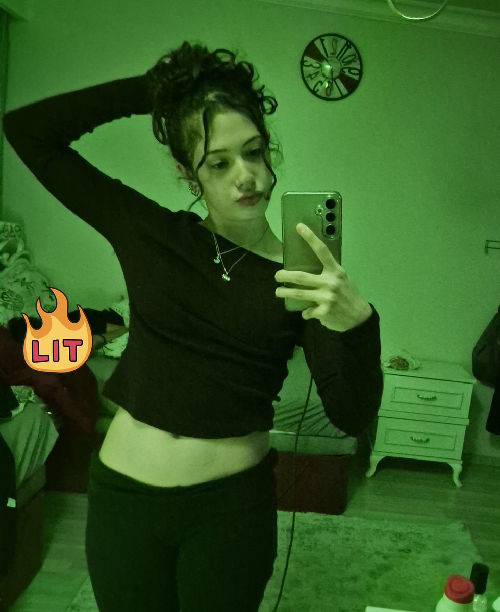 arirarirang⁷ | 🪭 tweet media