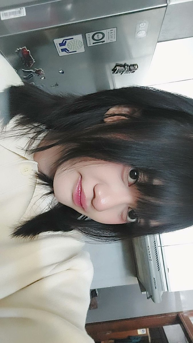 livy 🐣 tweet media