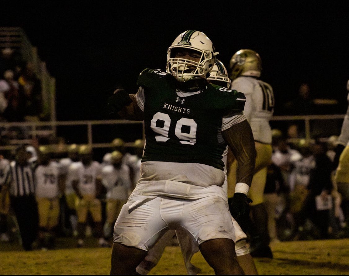 Would just like to thank <a href="/Shastaknightsfb/">Shasta College FB</a> for all the memories and the brotherhood and the mentorship and character development that they offer and what they do for us young men I couldn’t ask for a better group of men to experience success and hardship with thank you 🙏 🤙🏾💚