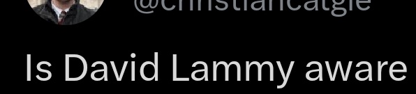 Commander Robin tweet media