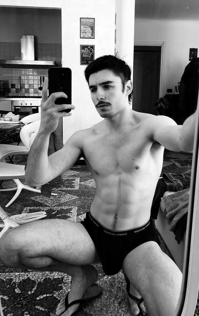 Epanterias D.🦖 tweet media