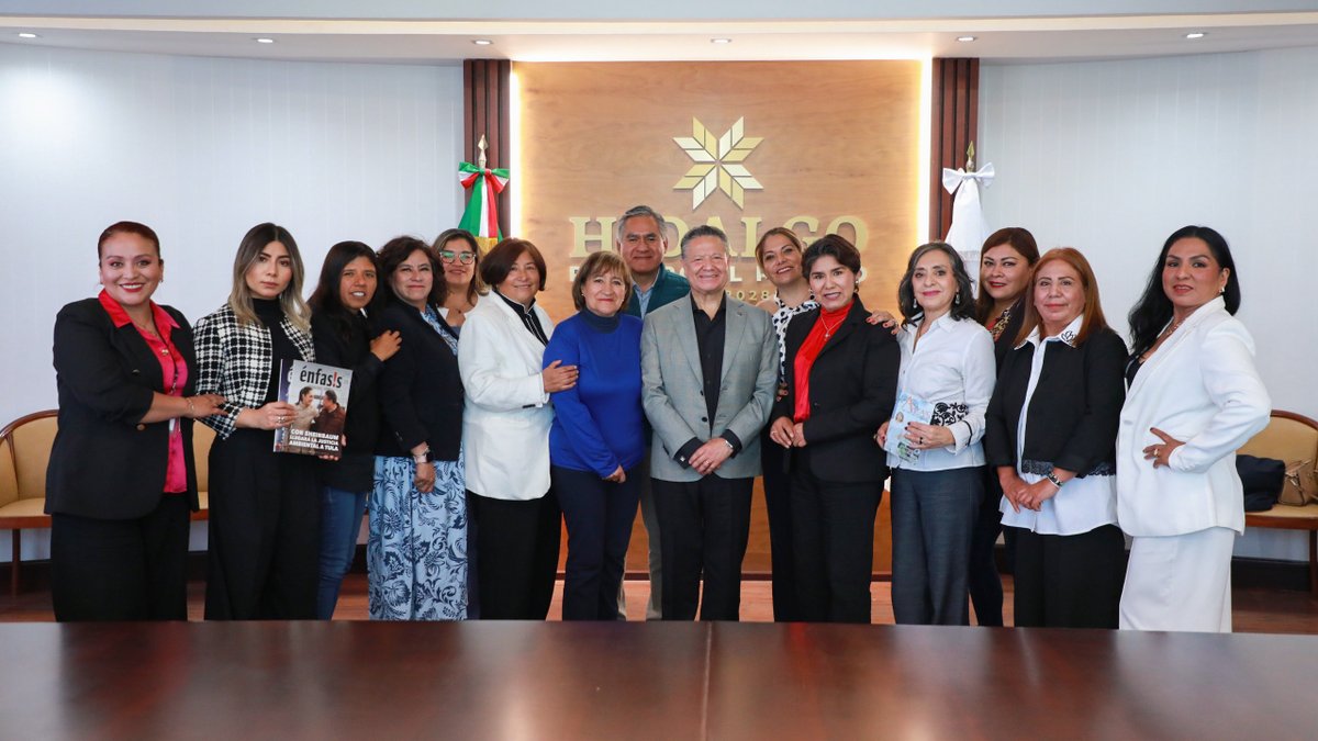 Fortalecer la comunicación permite que la información llegue de manera clara y oportuna a la ciudadanía. 💬

Sostuvimos un encuentro con mujeres directoras de medios de distintas regiones del estado para intercambiar puntos de vista y seguir construyendo canales de información