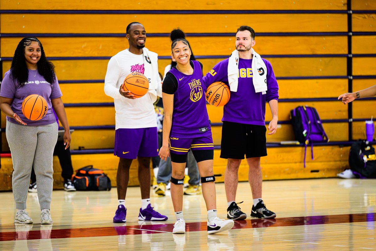 LSU Women's Basketball tweet media
