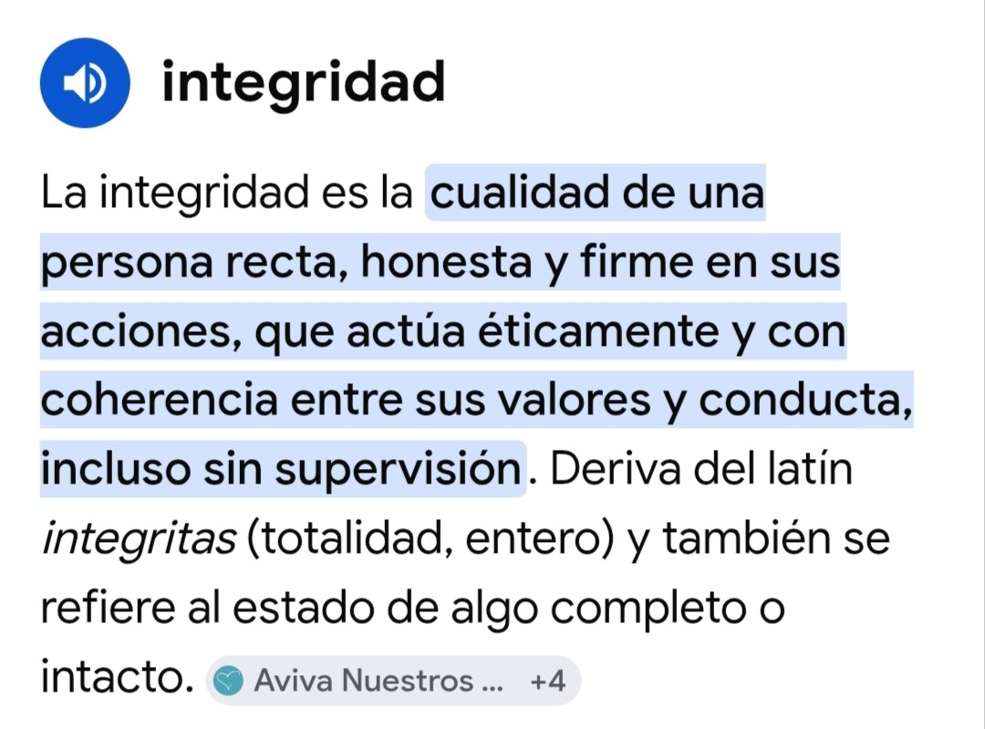 camingo's tweet photo. @mcubillossigall @COYI43 Sra Cubillos eso se llama tener INTEGRIDAD 
Se la presento, claramente no la conoce. https://t.co/NnEbuHpKvr
