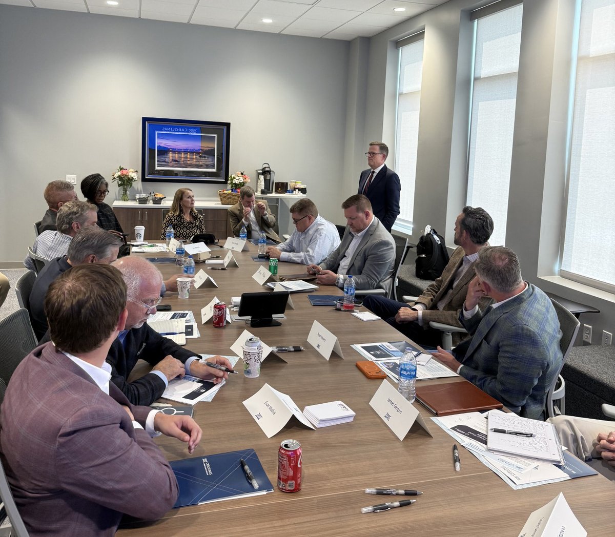 TheCCUL's tweet photo. 📣Together with @AmericasCUs, we met this week with NC and SC’s largest CU CEOs for two roundtables on federal rules and legislation — and how these decisions impact members. Thank you @SCUConnect and @ncsecu for hosting.

#AdvocacyinAction #CCULAdvocacy @cculadvocacy https://t.co/ko8oYwM7ZG