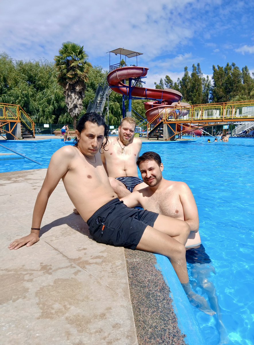 Gearcomove's tweet photo. Extrañando “𝙎𝙪𝙢𝙢𝙚𝙧 𝙫𝙞𝙗𝙚𝙨”. ☀️ 🌊 🏊‍♂️ https://t.co/ntXkLF0jCe