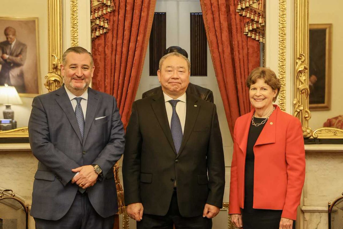 Senator Ted Cruz tweet media