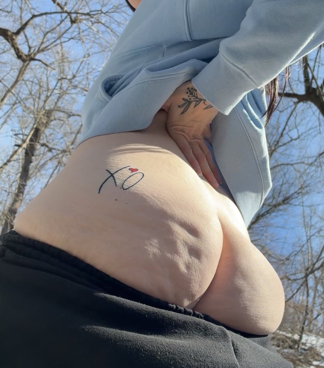 xoTattdd's tweet photo. Hump day

#tattoo https://t.co/qGPgDizmQM