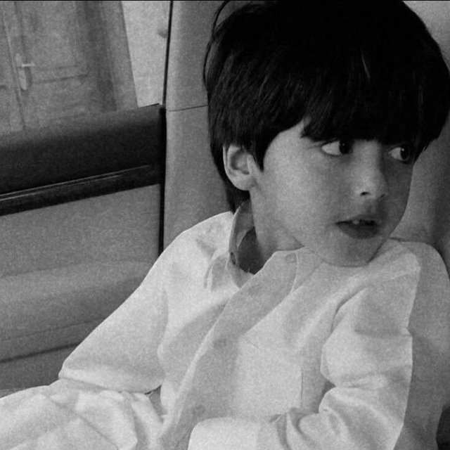 𝑹𝙾𝗱𝐞𝒍 tweet media