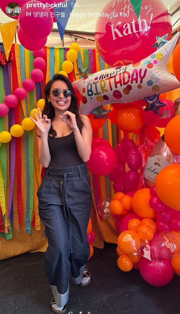 KathKWEEN 👑 tweet media