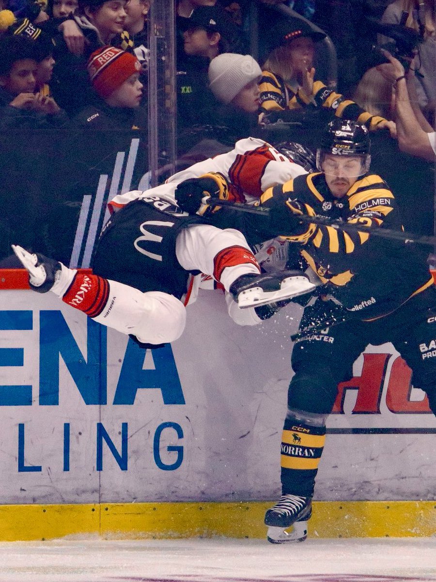 Mikael Martling tweet media