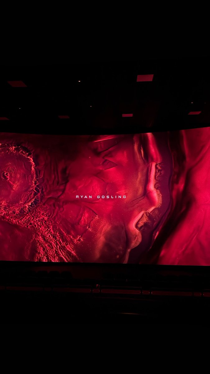 IF YOU ARE IN LINE FOR PROJECT HAIL MARY BEST PICTURE STAY IN LINE WE HAVE A LONG YEAR TO GO