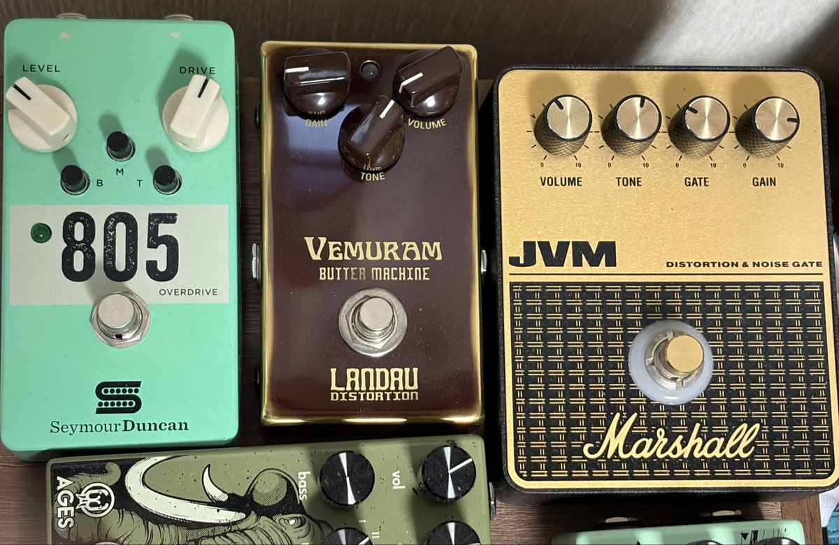 nao_shapes's tweet image. (๑˃̵ᴗ˂̵)good morning☔️
March 26 木曜日 🥺ﾃﾞｼ
#カチューシャの唄の日

皆様〜素敵な1日oh♫♡🐈‍⬛🐾
☔️お気をつけてくださぃ。。
#SeymourDuncan 🎸😆👍
#Marshall JVM ✨