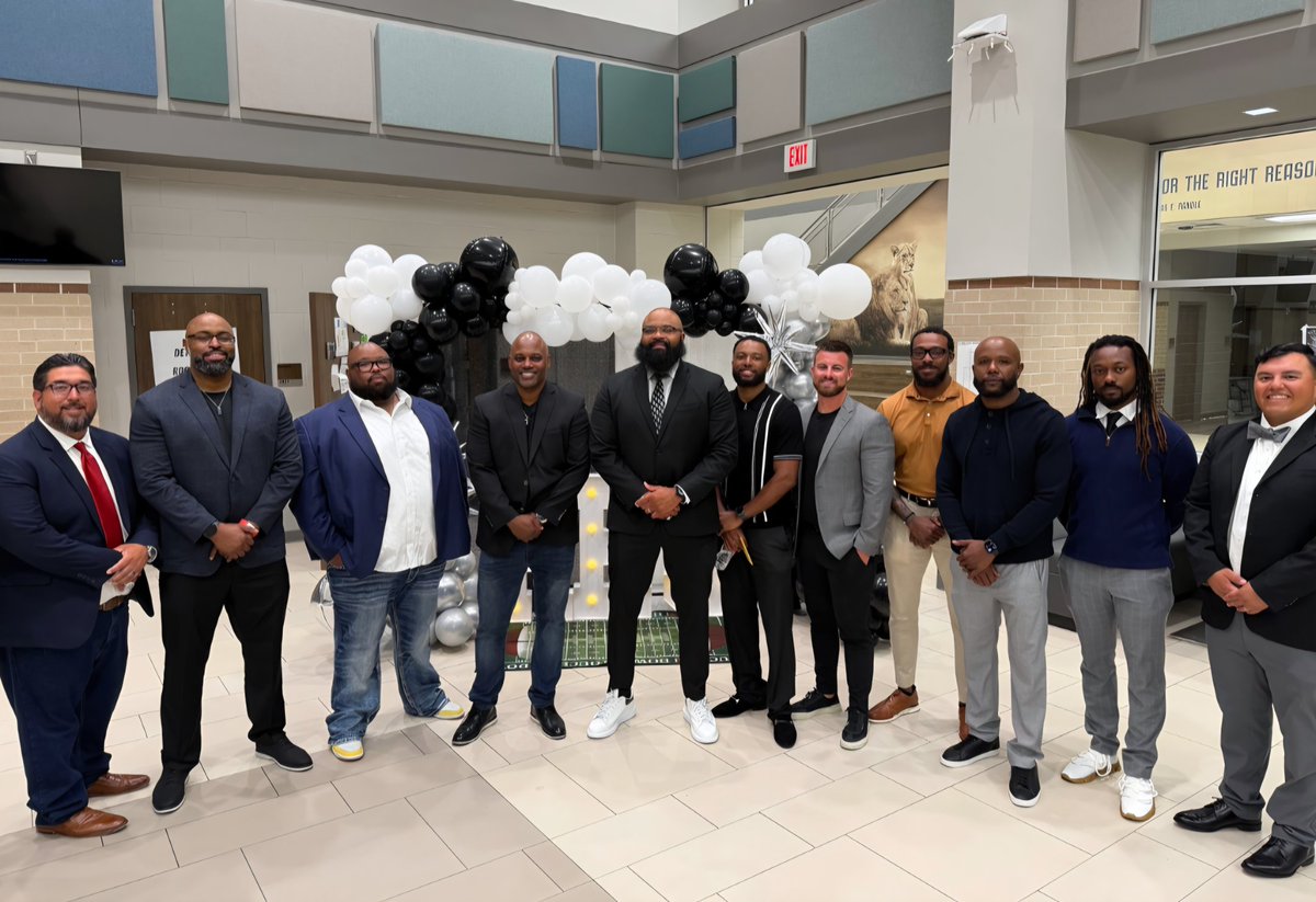 #nodayzoff tweet media