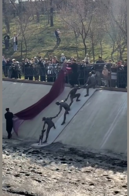 Alexander Chavez tweet media