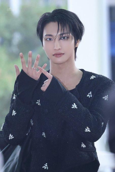 Star✨️ tweet media