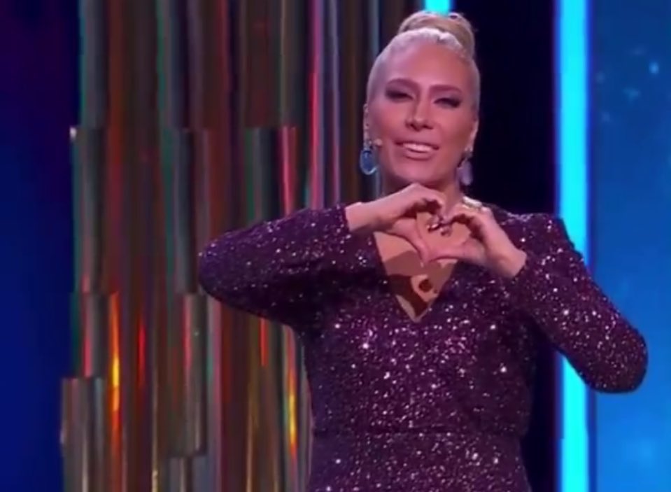 🌟🅑🅔🅛🅛🅐🌟 tweet media