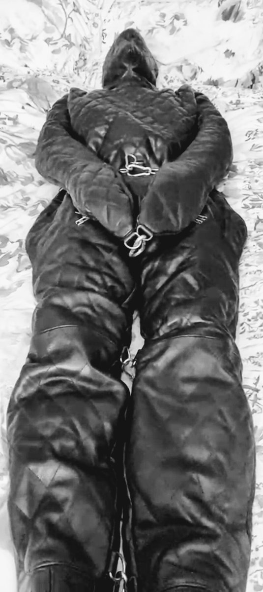 Slavebiker28 tweet media