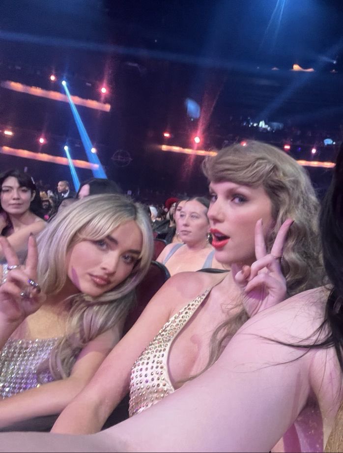 ⇢ g¡u VIU A SABRINA🐾❤️🔥 tweet media