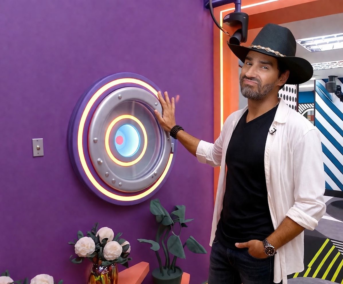 Chico Barney tweet media