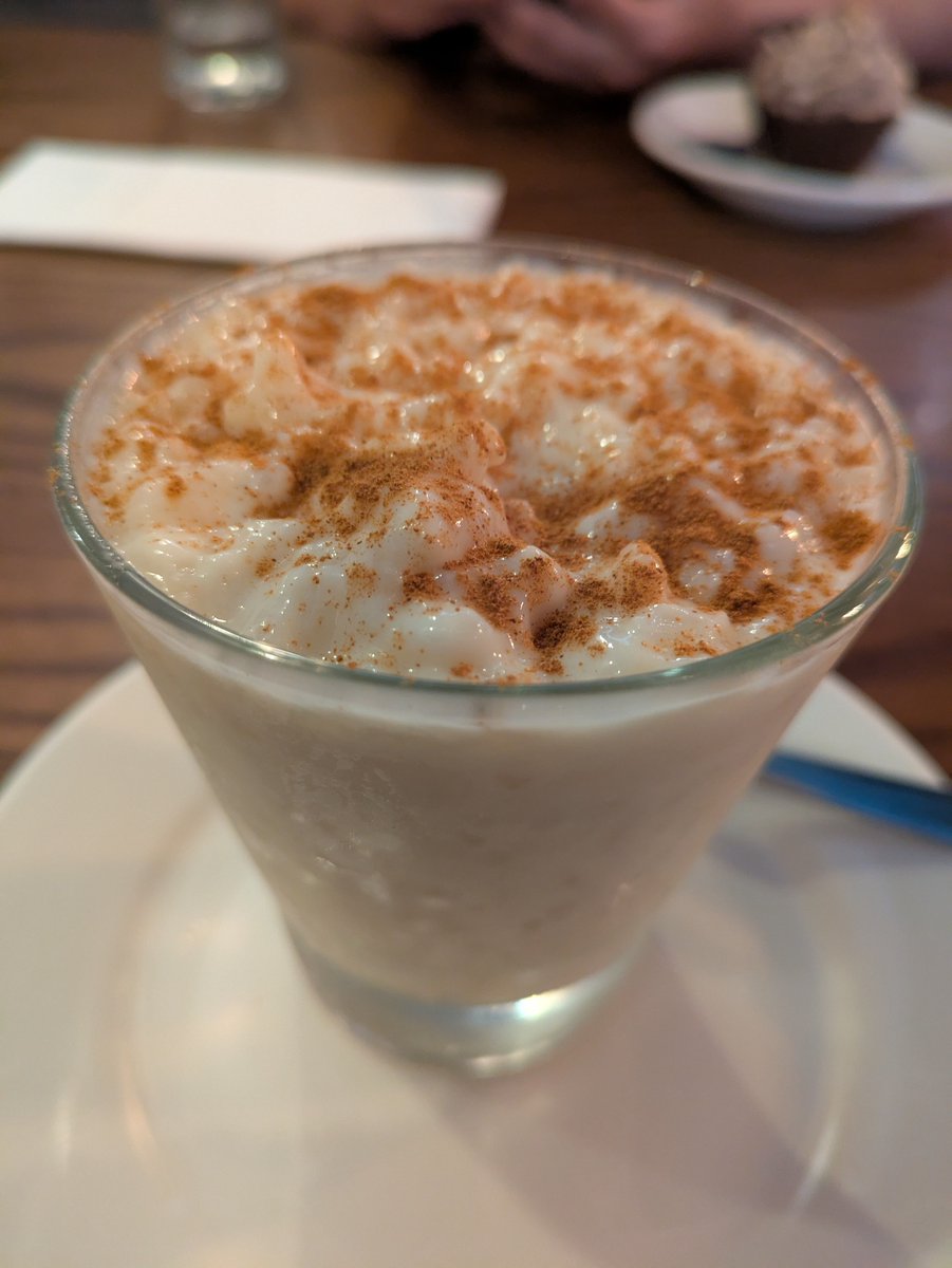 mklopez's tweet photo. Tonight's dessert: rice pudding. #Sergios https://t.co/mnTMTYmXOs