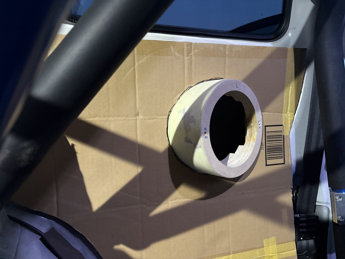 Konishi Factory tweet media