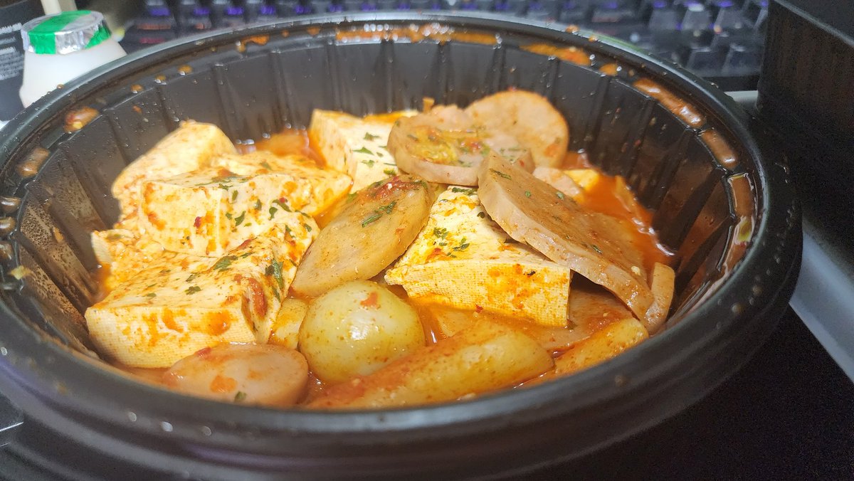 엔나♡ tweet media