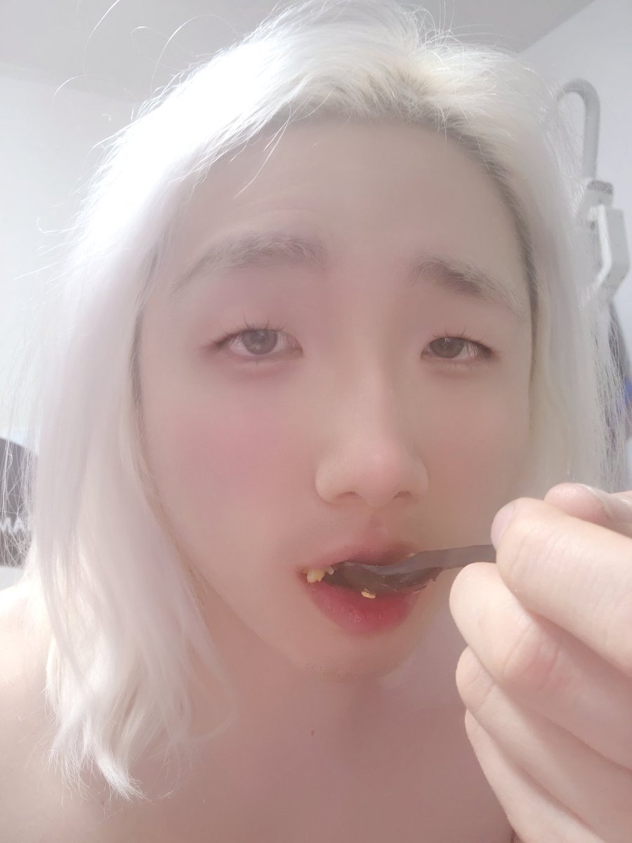 엔나♡ tweet media