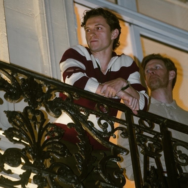 francesca ✶࿐ tweet media