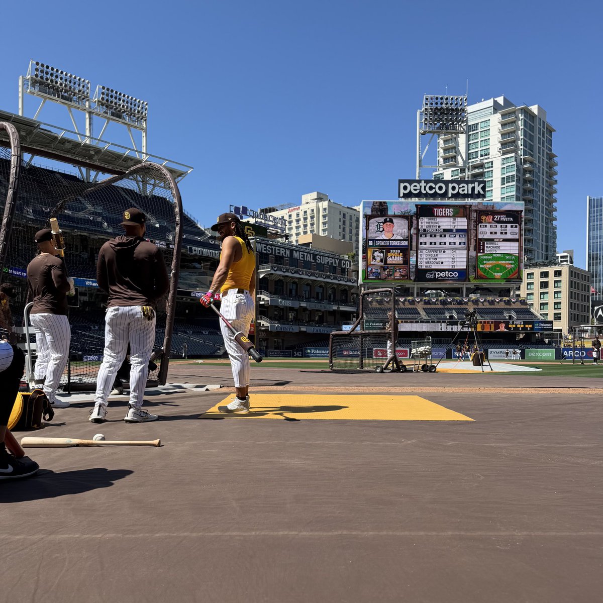 Sammy Levitt tweet media