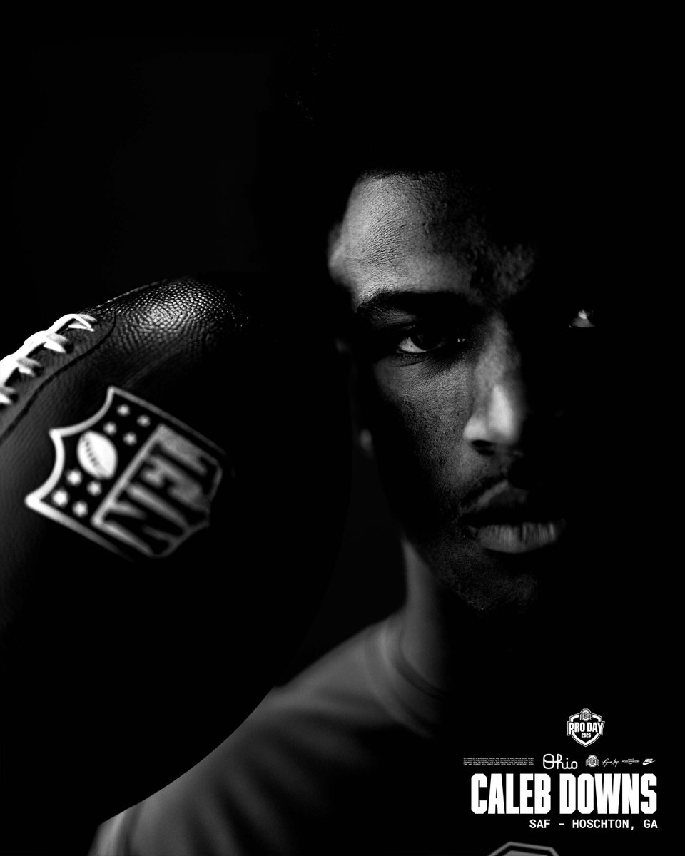 OhioStateFB's tweet photo. Pro Day Portraits: BIA Edition 🖼️ 
    
#DevelopedHere 🌰 https://t.co/WSA4m4y74n