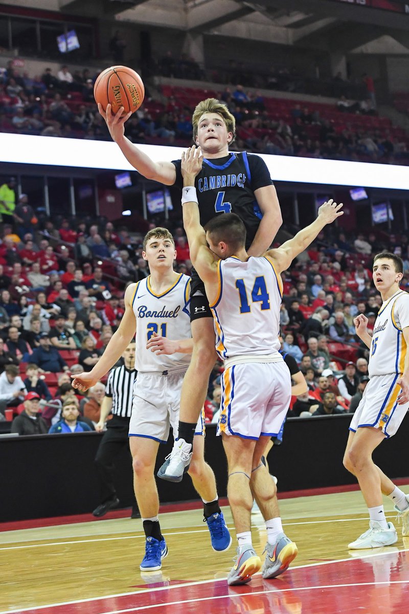 GregHarbort's tweet photo. Congratulations on 2nd team All-Confetence in basketball Evan. You did it and only a sophomore! You made All-Conference in all 3 of your sports. I cant be more proud. You know what you have to do next. 1st team is next. Lets go!! https://t.co/xnrASRXZSn