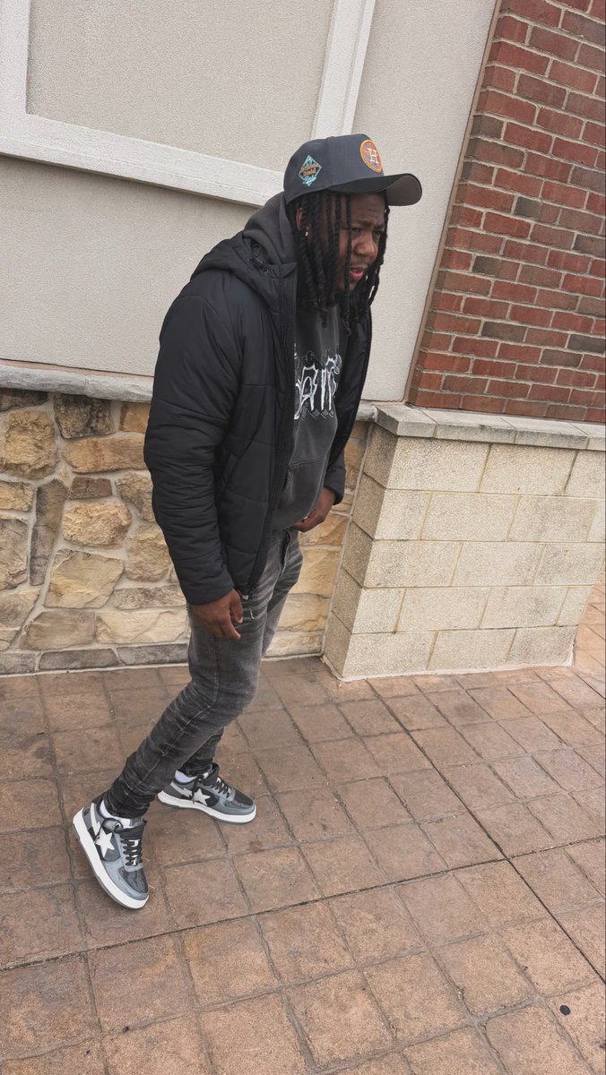 27🍾