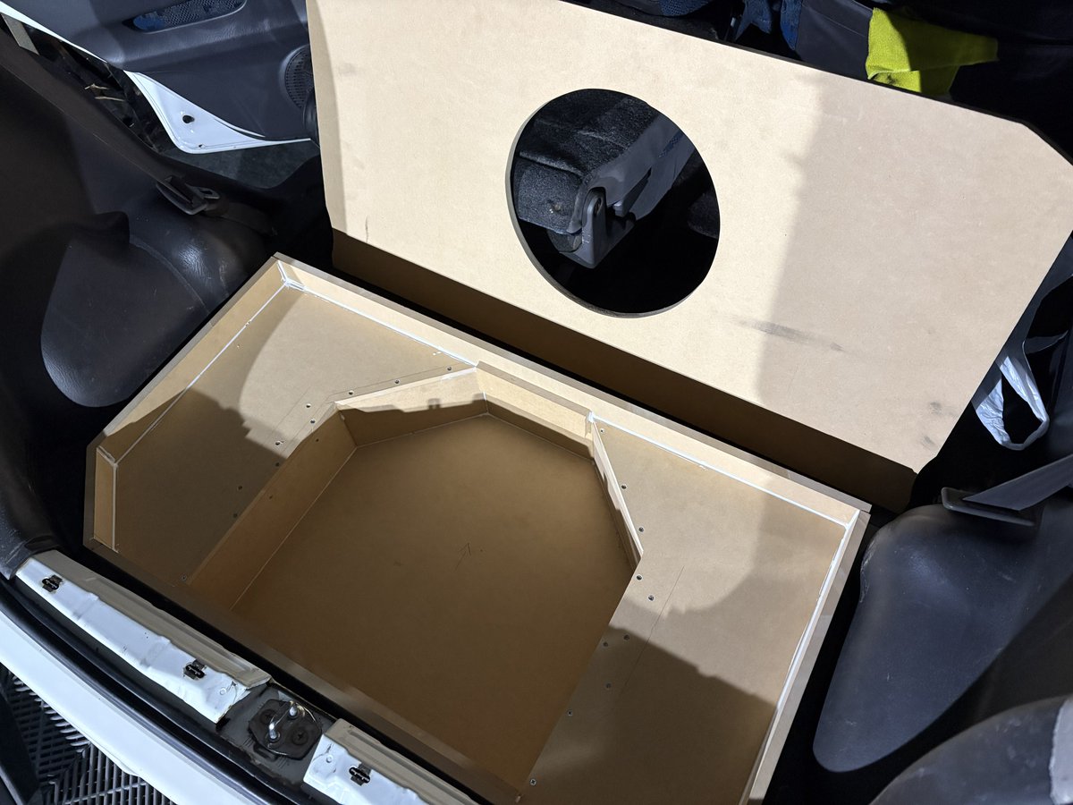 Konishi Factory tweet media