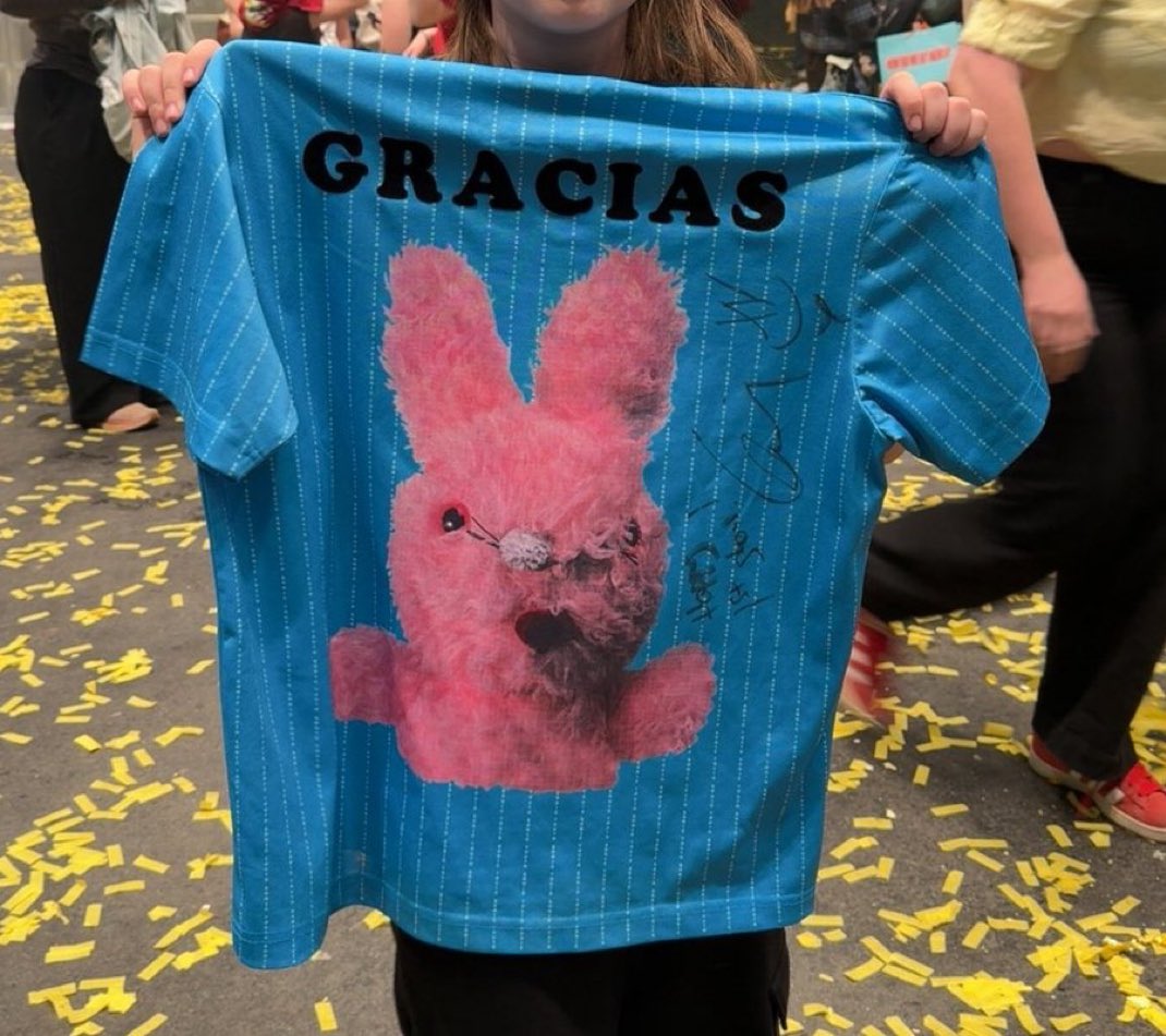 AOTV On Tour tweet media