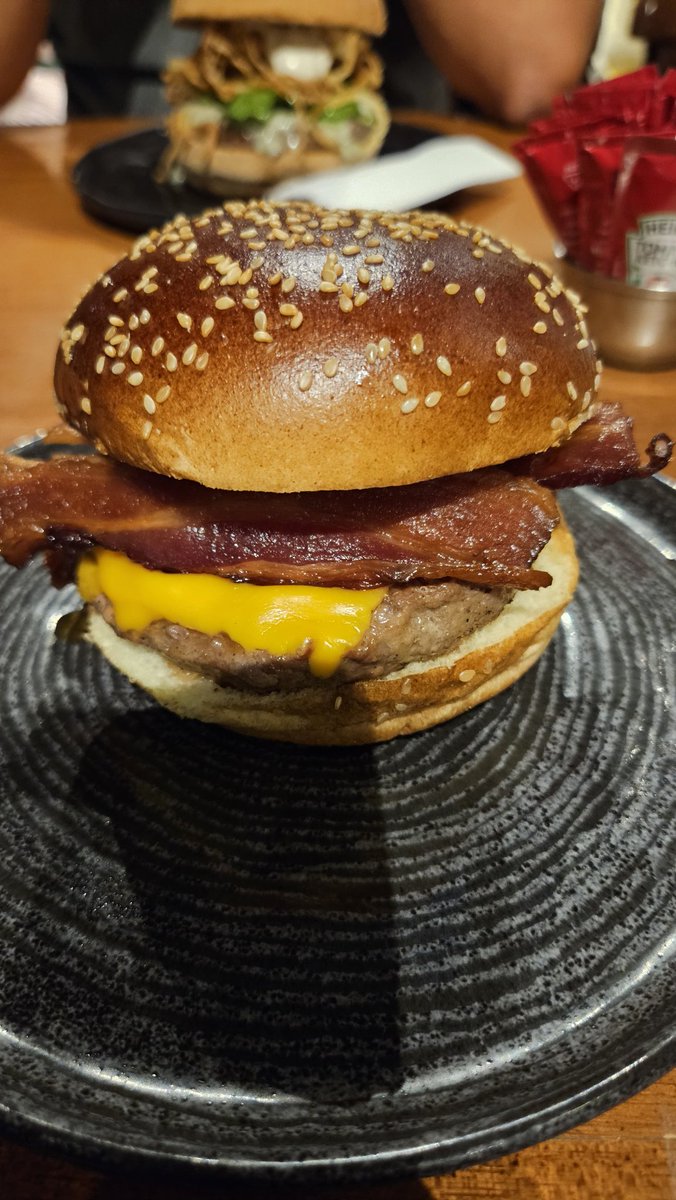 Pinguim do Cerrado tweet media