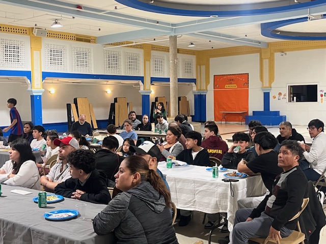 MidtownMetro's tweet photo. Midtown Club Excel held a Parents' Discussion Night and Dinner last Saturday, March 21 where we had an honest, supportive conversation about teenagers and dating.  Over 50 people attended as raising teenage boys comes with challenges like communication and healthy relationships https://t.co/Lw1cbsuIBt